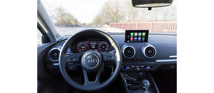 CarPlay vs Android Auto